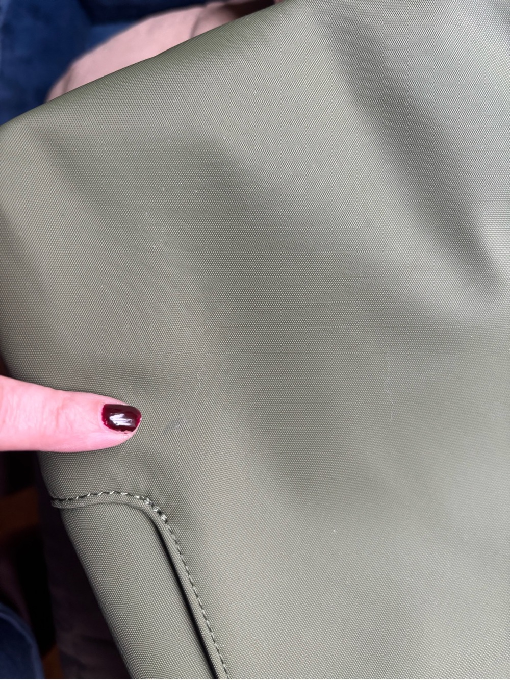 NWOT Away The Overnight Bag in Olive Green - Picture 9 of 11